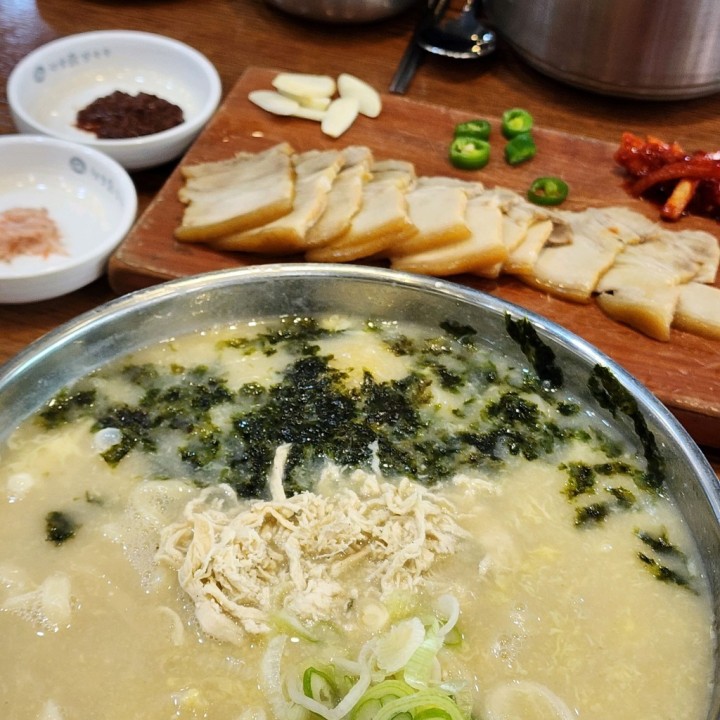 한O닭칼국수 본점