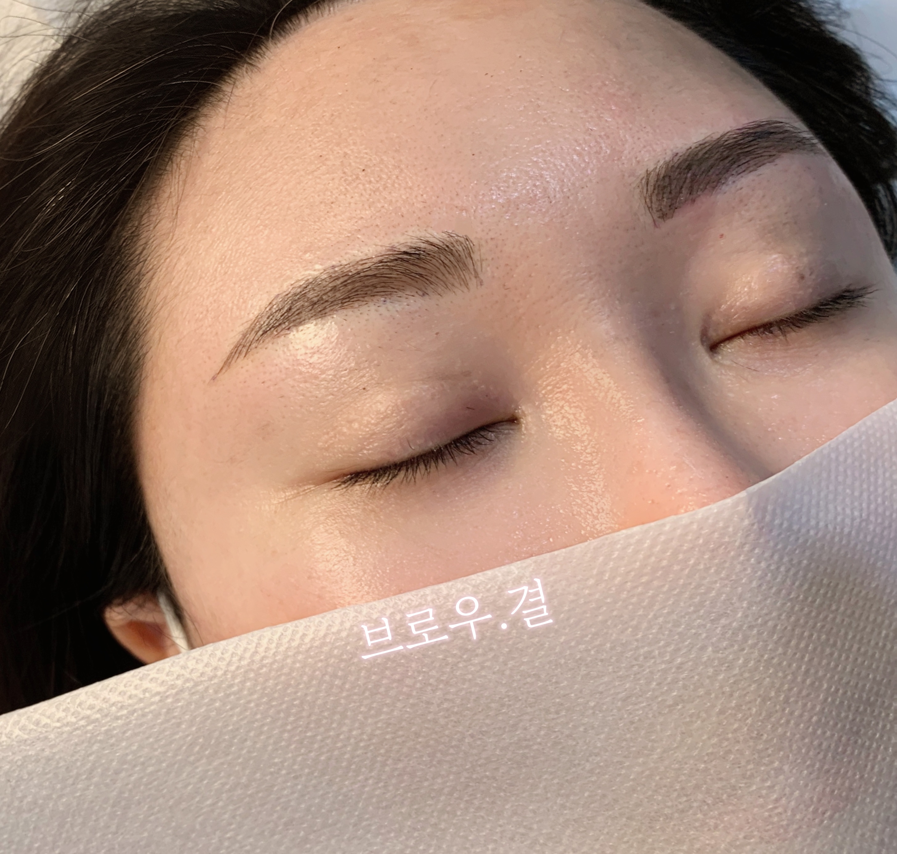 2 브로우빛-여자눈썹2.jpg