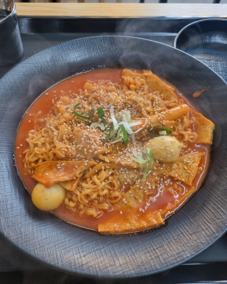 [크기변환]다운로드 (2).jpg